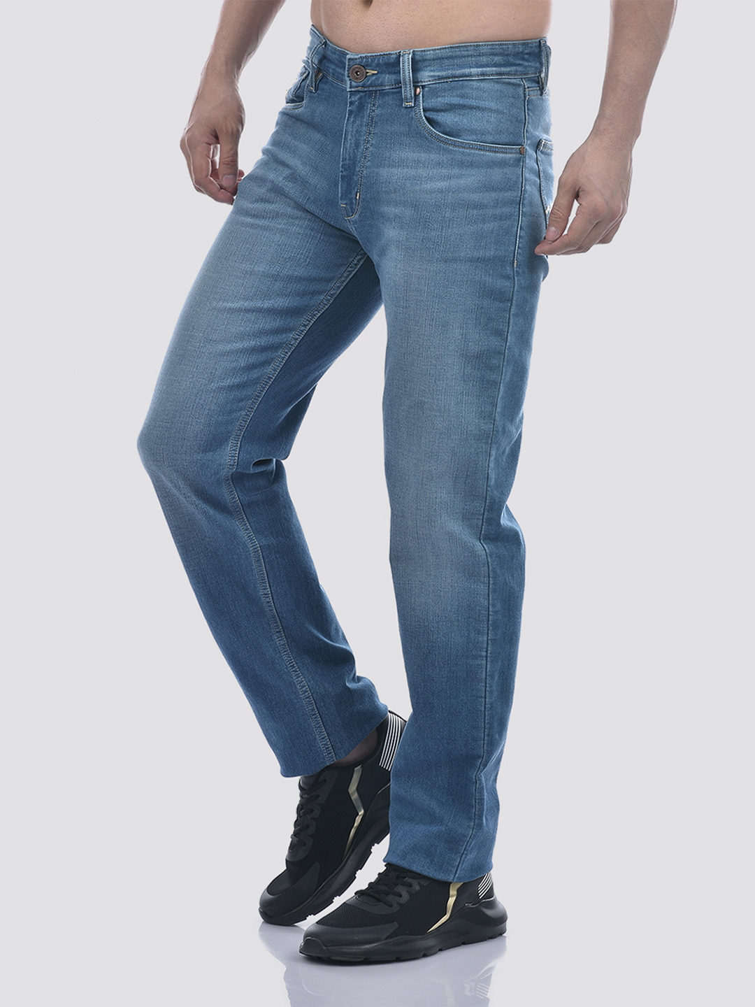 Numero Uno Men Light Blue Regular Fit Sustainable Jeans